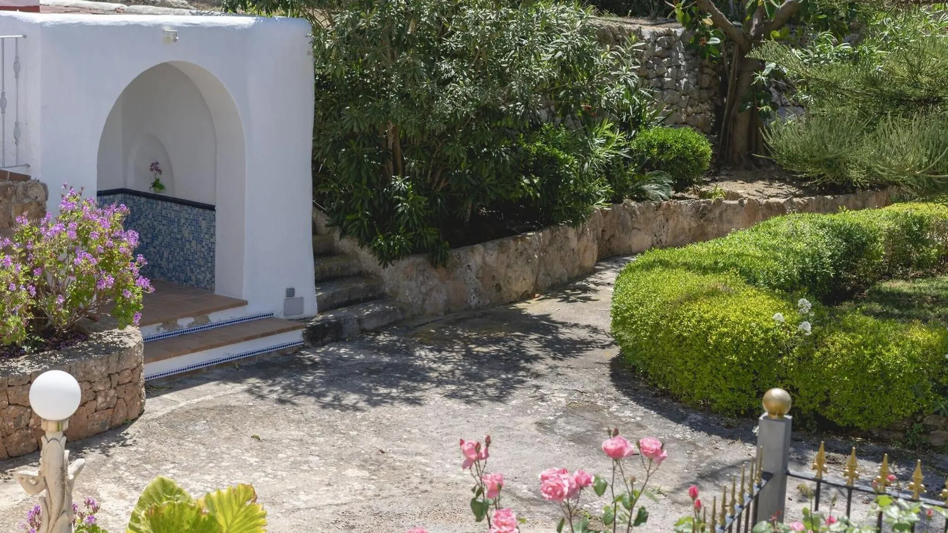 Villa Mansion In Santa Eulalia Del Rio With Private Pool