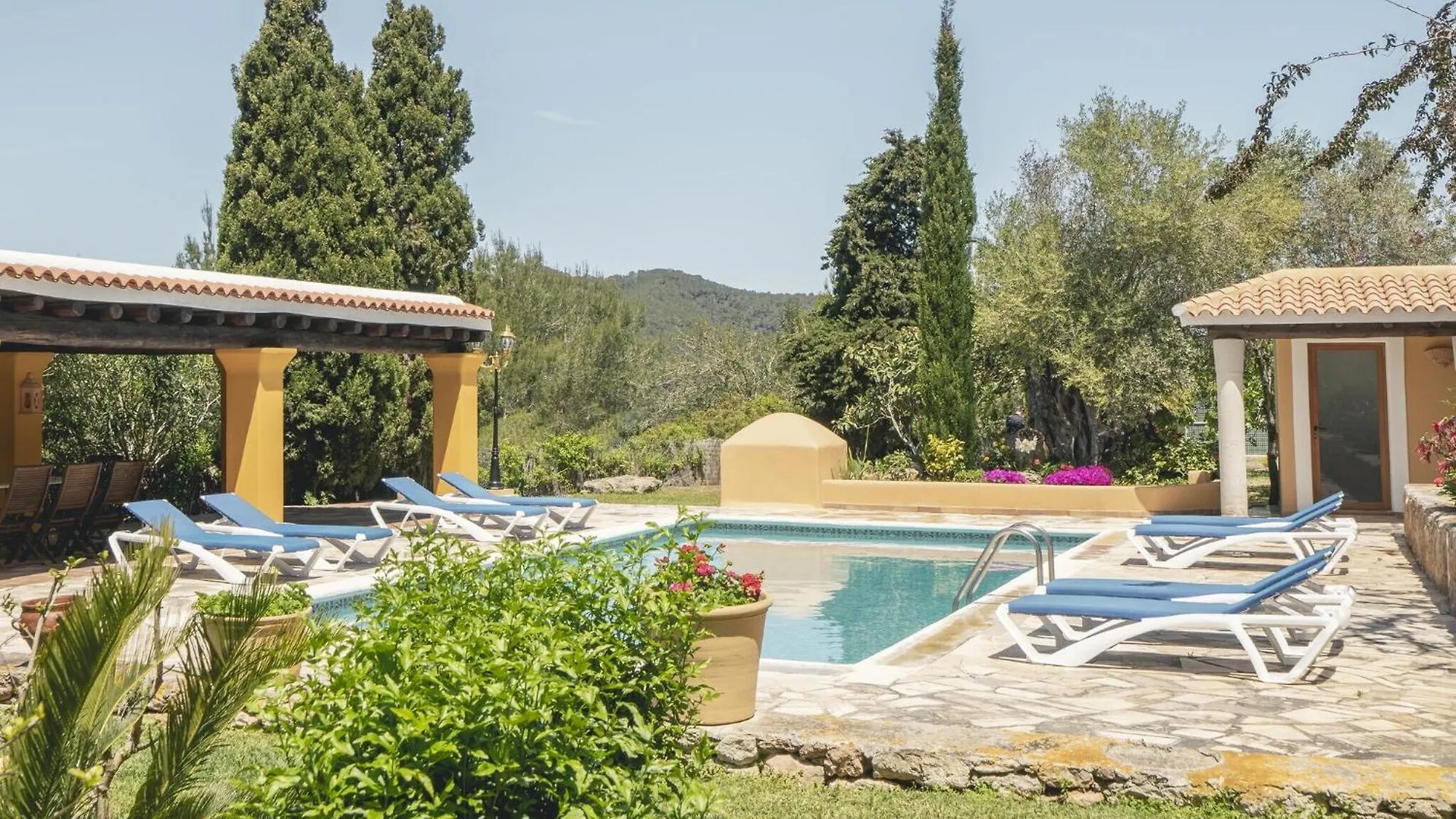 Сasa de vacaciones Villa Mansion In Santa Eulalia Del Rio With Private Pool España